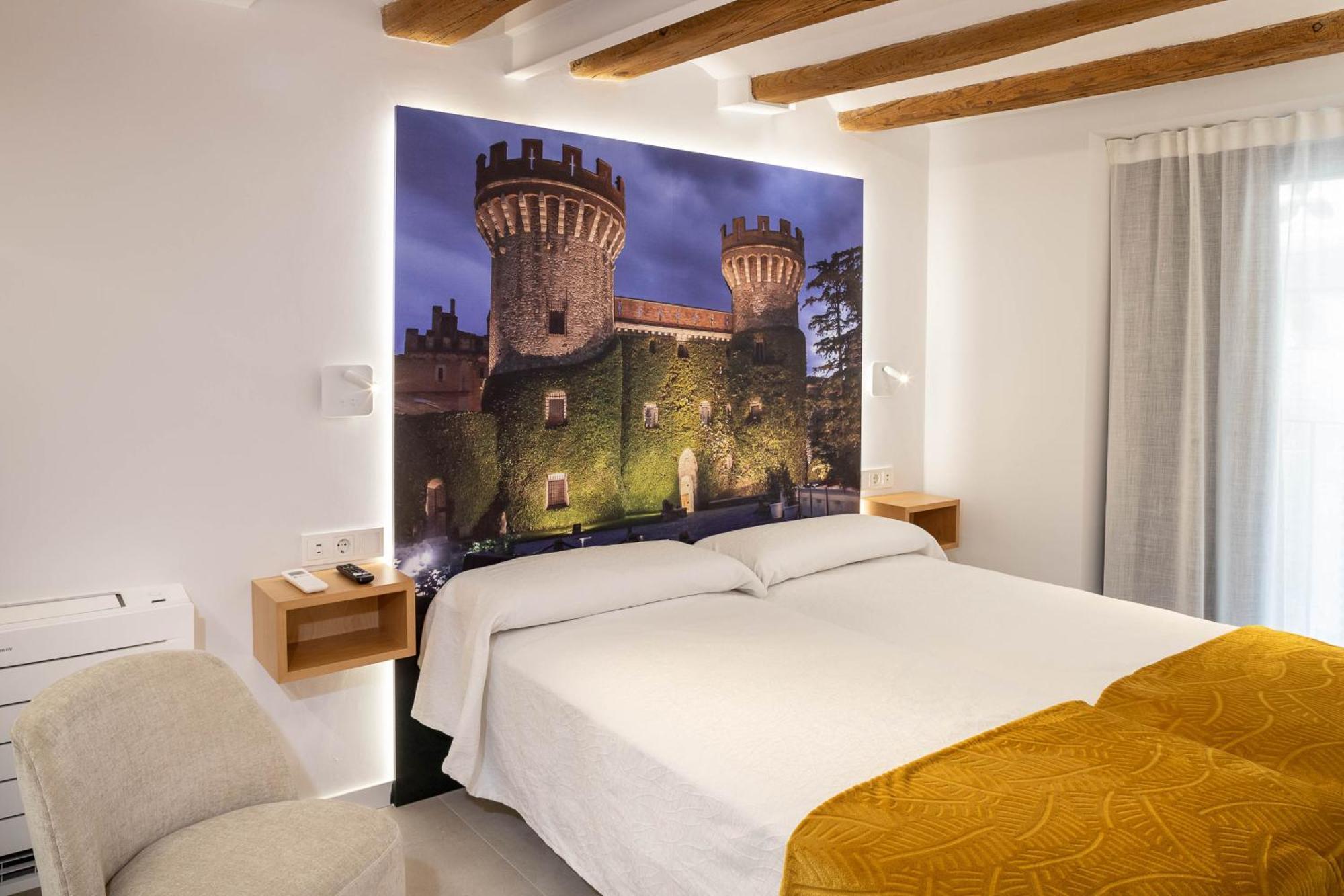 C&C Apartments Figueres  Esterno foto