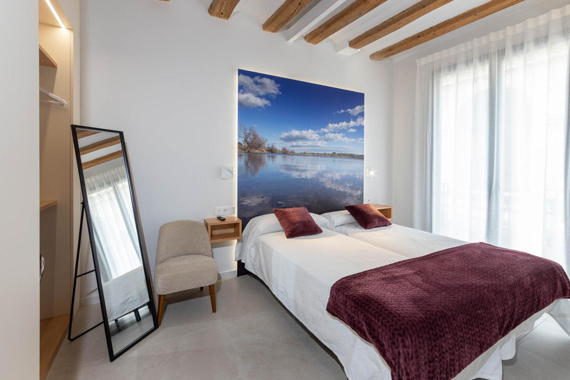 C&C Apartments Figueres  Esterno foto