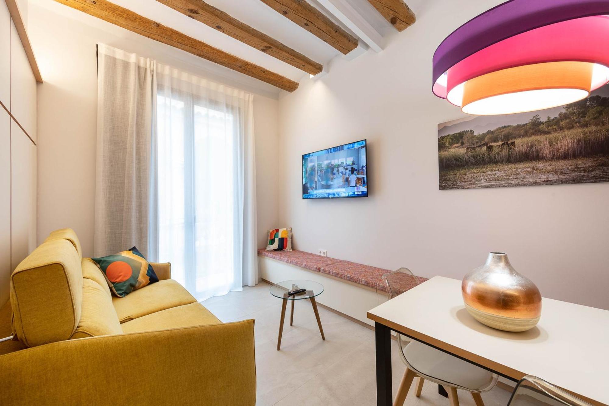 C&C Apartments Figueres  Esterno foto